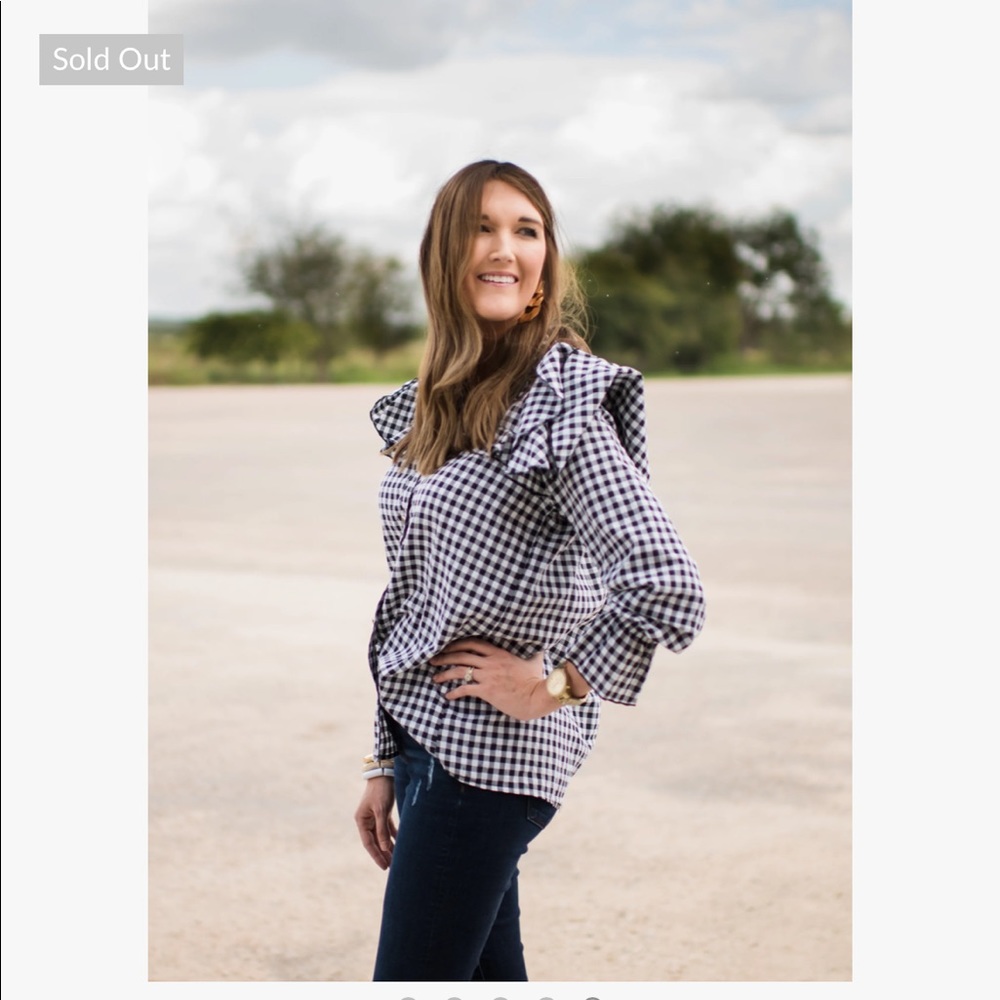 - White and Black Plaid Victorian Blouse size Large